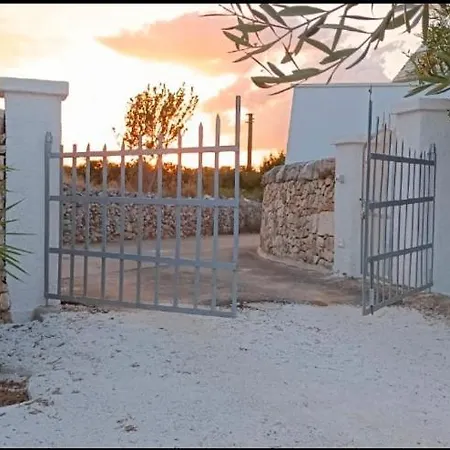 Trulli Uriel * Μαρτίνα Φράνκα